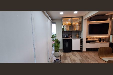 Apartamento à venda com 107m², 3 quartos e 2 vagas Apartamento à venda com 107m², 3 quartos e 2 vagasSala