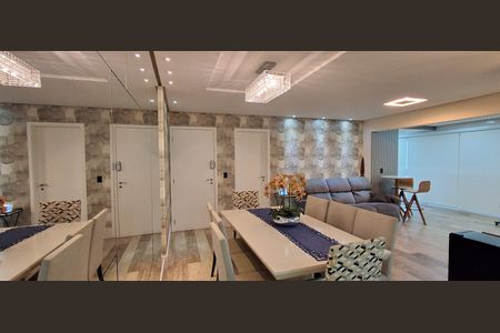 Apartamento à venda com 107m², 3 quartos e 2 vagas Apartamento à venda com 107m², 3 quartos e 2 vagasSala de Jantar