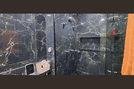 Apartamento à venda com 107m², 3 quartos e 2 vagas Apartamento à venda com 107m², 3 quartos e 2 vagasBanheiro 2