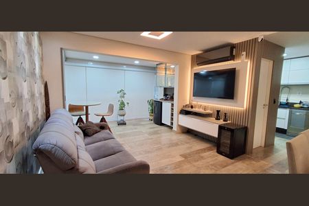 Apartamento à venda com 107m², 3 quartos e 2 vagas Apartamento à venda com 107m², 3 quartos e 2 vagasSala