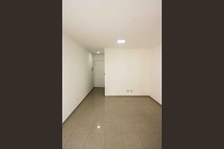 Sala de apartamento para alugar com 3 quartos, 61m² em Vila Antonieta, São Paulo