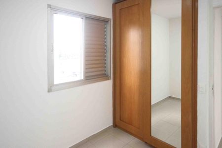 Apartamento para alugar com 61m², 3 quartos e 1 vagaQuarto 2