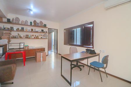 Casa à venda com 250m², 3 quartos e 5 vagasSala