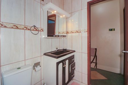 Casa à venda com 250m², 3 quartos e 5 vagasBanheiro