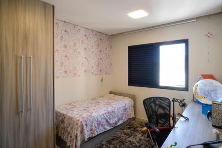 Apartamento à venda com 160m², 3 quartos e 2 vagasQuarto 1