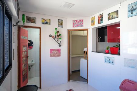 Apartamento à venda com 160m², 3 quartos e 2 vagasCozinha