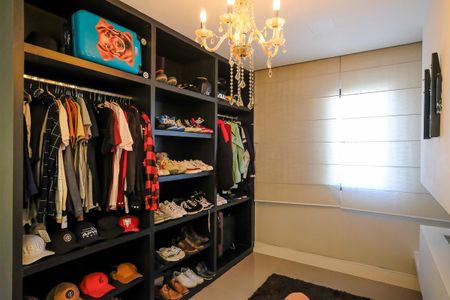 Apartamento à venda com 160m², 3 quartos e 2 vagasQuarto 2