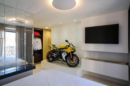 Apartamento à venda com 160m², 3 quartos e 2 vagasSuíte