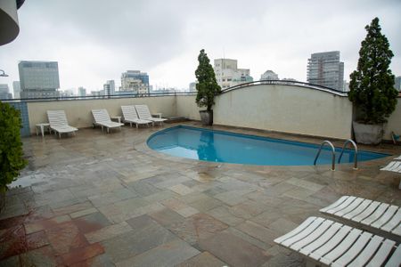 Apartamento à venda com 58m², 1 quarto e 1 vagaPiscina