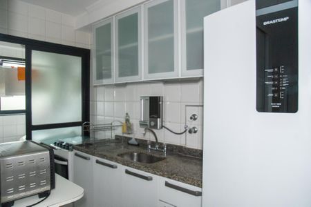 Apartamento à venda com 58m², 1 quarto e 1 vagaCozinha
