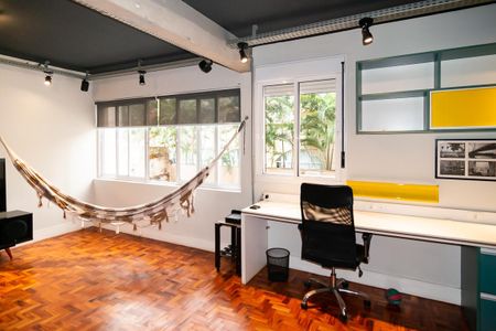 Apartamento à venda com 89m², 1 quarto e sem vaga Apartamento à venda com 89m², 1 quarto e sem vagaSala