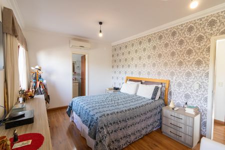 Casa à venda com 375m², 3 quartos e 4 vagas Casa à venda com 375m², 3 quartos e 4 vagasSuíte