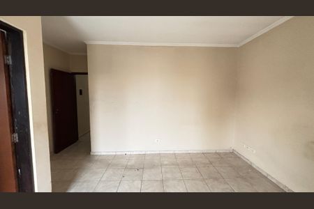 Casa à venda com 130m², 3 quartos e 3 vagas Casa à venda com 130m², 3 quartos e 3 vagasSuite
