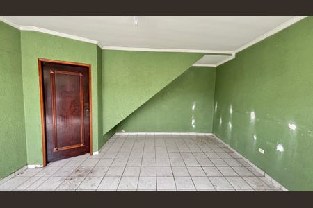 Casa à venda com 130m², 3 quartos e 3 vagas Casa à venda com 130m², 3 quartos e 3 vagasGaragem