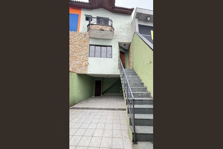 Casa à venda com 130m², 3 quartos e 3 vagas Casa à venda com 130m², 3 quartos e 3 vagasGaragem