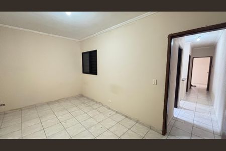 Casa à venda com 130m², 3 quartos e 3 vagas Casa à venda com 130m², 3 quartos e 3 vagasQuarto 1