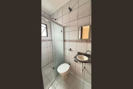 Casa à venda com 130m², 3 quartos e 3 vagas Casa à venda com 130m², 3 quartos e 3 vagasBanheiro da Suíte