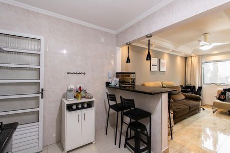 Casa de condomínio à venda com 63m², 2 quartos e 2 vagas Casa de condomínio à venda com 63m², 2 quartos e 2 vagasCozinha