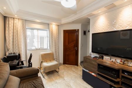 Casa de condomínio à venda com 63m², 2 quartos e 2 vagas Casa de condomínio à venda com 63m², 2 quartos e 2 vagasSala