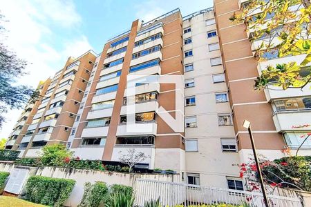 Apartamento à venda com 130m², 3 quartos e 3 vagasFachada