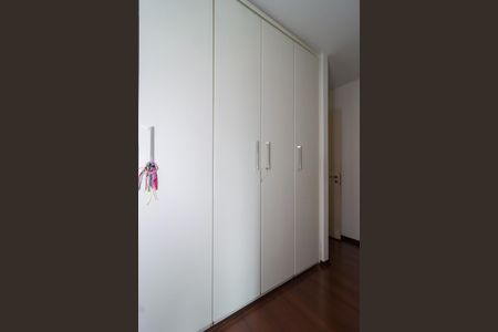 Apartamento à venda com 130m², 3 quartos e 3 vagasSuíte 1