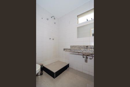 Apartamento à venda com 130m², 3 quartos e 3 vagasBanheiro da Suíte 2