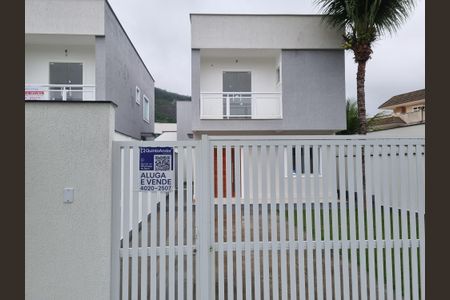 Casa à venda com 110m², 3 quartos e 4 vagasPlaca