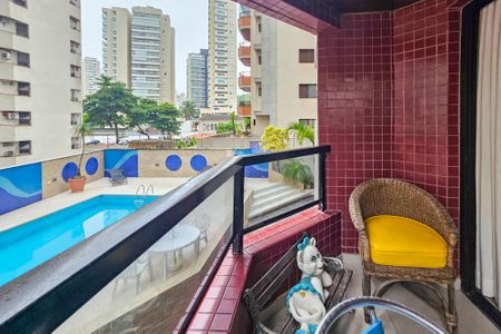 Apartamento para alugar com 164m², 4 quartos e 2 vagas Apartamento para alugar com 164m², 4 quartos e 2 vagasVaranda
