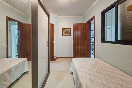 Apartamento para alugar com 164m², 4 quartos e 2 vagas Apartamento para alugar com 164m², 4 quartos e 2 vagasSuite 2
