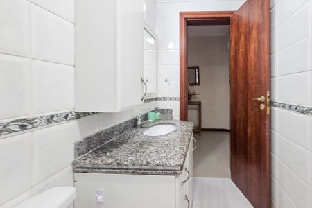 Apartamento para alugar com 164m², 4 quartos e 2 vagas Apartamento para alugar com 164m², 4 quartos e 2 vagasBanheiro