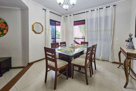 Apartamento para alugar com 164m², 4 quartos e 2 vagas Apartamento para alugar com 164m², 4 quartos e 2 vagasSala