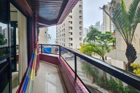 Apartamento para alugar com 164m², 4 quartos e 2 vagas Apartamento para alugar com 164m², 4 quartos e 2 vagasVaranda