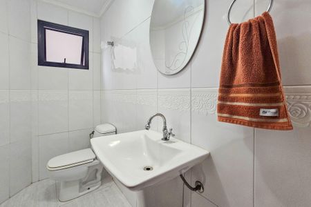 Apartamento para alugar com 164m², 4 quartos e 2 vagas Apartamento para alugar com 164m², 4 quartos e 2 vagasLavabo