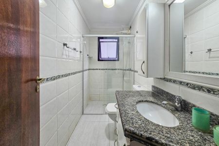 Apartamento para alugar com 164m², 4 quartos e 2 vagas Apartamento para alugar com 164m², 4 quartos e 2 vagasBanheiro
