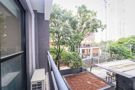 Apartamento para alugar com 28m², 1 quarto e sem vagaVaranda