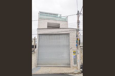 Casa à venda com 400m², 3 quartos e 8 vagasFachada