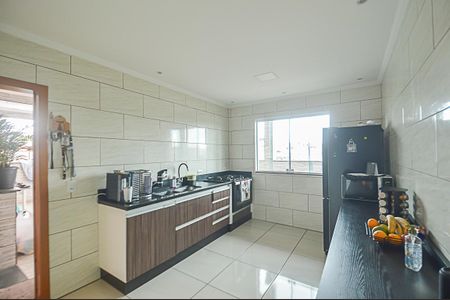 Casa à venda com 400m², 3 quartos e 8 vagasCozinha