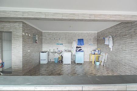 Casa à venda com 400m², 3 quartos e 8 vagasÁrea de Serviço