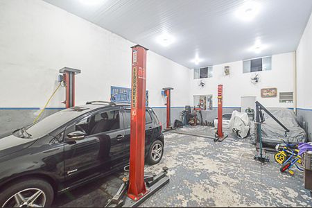 Casa à venda com 400m², 3 quartos e 8 vagasGaragem