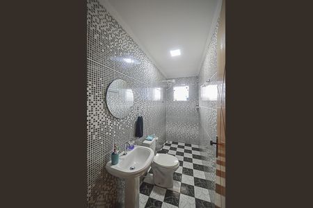 Casa à venda com 400m², 3 quartos e 8 vagasBanheiro 2