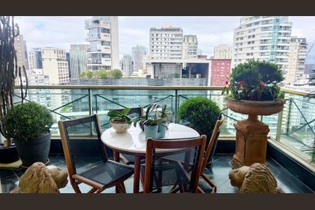 Apartamento à venda com 465m², 4 quartos e 5 vagasFoto 13