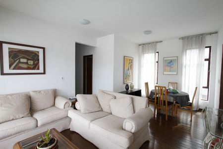 Apartamento à venda com 110m², 3 quartos e 1 vagaSala