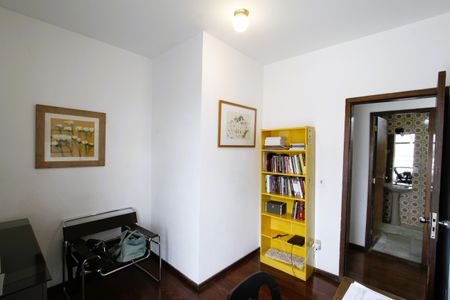 Apartamento à venda com 110m², 3 quartos e 1 vagaQuarto 1
