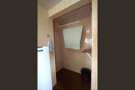 Apartamento à venda com 110m², 3 quartos e 1 vagaÁrea de Serviço