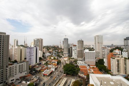 Apartamento à venda com 38m², 1 quarto e sem vaga Apartamento à venda com 38m², 1 quarto e sem vagaÁrea Comum - Vista do Rooftop