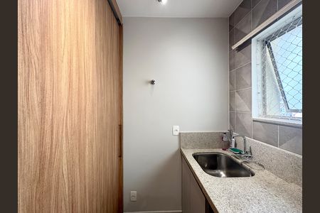 Apartamento para alugar com 76m², 2 quartos e 1 vaga Apartamento para alugar com 76m², 2 quartos e 1 vagaÁrea de Serviço