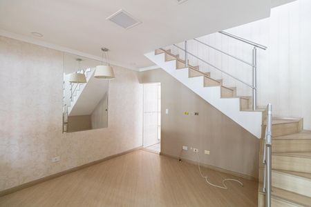 Casa de condomínio à venda com 60m², 2 quartos e sem vagaSala