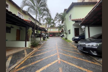 Casa de condomínio à venda com 60m², 2 quartos e sem vagaÁrea Comum