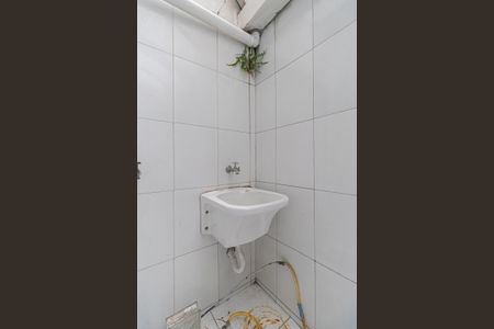 Casa de condomínio à venda com 60m², 2 quartos e sem vagaÁrea de Serviço