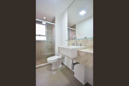 Apartamento à venda com 213m², 4 quartos e 4 vagasBanheiro